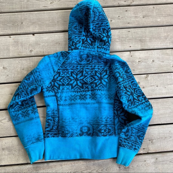 Lululemon Special Edition Snowflake Scuba Hoodie - Picture 6 of 10